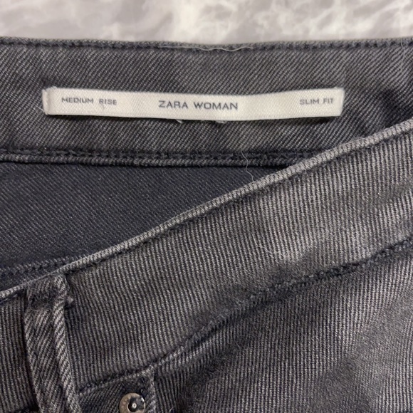 Zara mid rise moto jeans (size US 8) - Picture 8 of 10